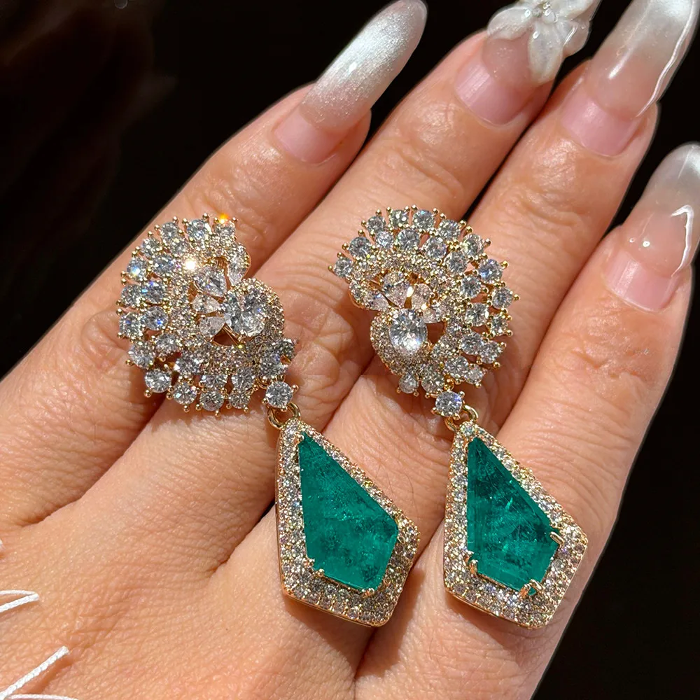 Korean Fashion Temperament Luxury Fashion Tassel Exquisite Elegant Earrings
Korean Fashion Temperament Luxury Fashion Tassel Exquisite Elegant Earrings