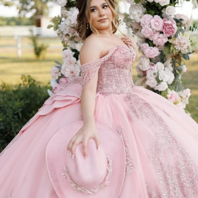 Блестящие розовые платья Quinceanera по индивидуальному заказу с открытыми плечами и блестками, тюлевое платье с длинным хвостом и бантом, Vestido 15, Quinceanera
Блестящие розовые платья Quinceanera по индивидуальному заказу с открытыми плечами и блестками, тюлевое платье с длинным хвостом и бантом, Vestido 15, Quinceanera