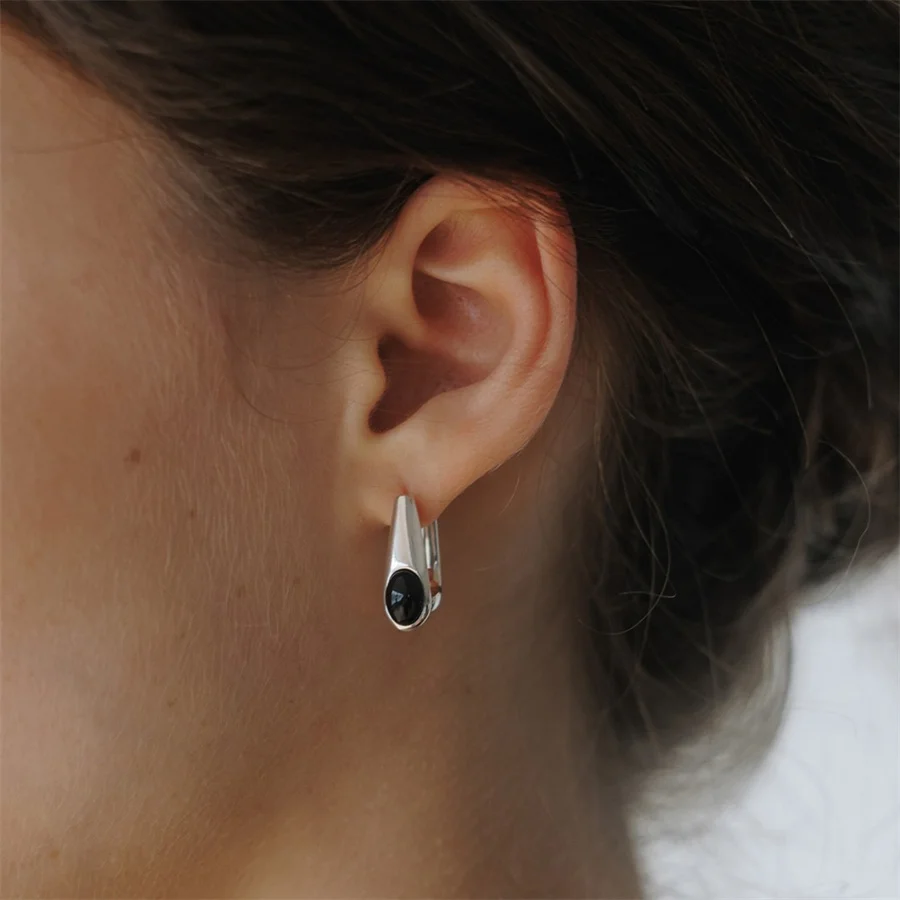 Fashion Vintage Inlaid Black Agate Water Drop Earrings for Women's Ins Light Luxury Design High-end Charm Jewelry Gifts Trendy
Fashion Vintage Inlaid Black Agate Water Drop Earrings for Women's Ins Light Luxury Design High-end Charm Jewelry Gifts Trendy