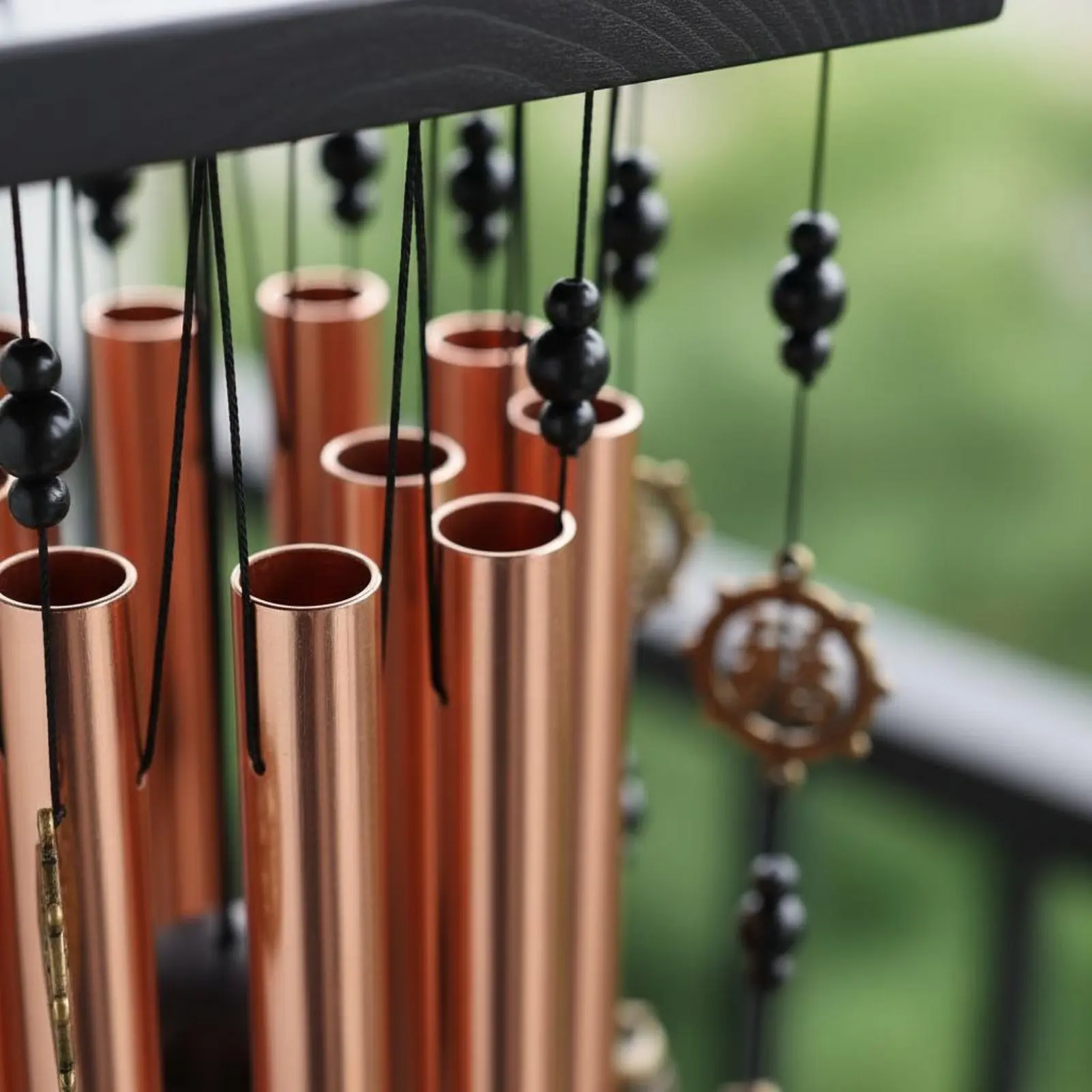 Copper Tube Wind Chime Rustic Charm Metal Wind Chime Decorative Hanging Bells Easy to Hang Garden Decor Long-Lasting for Patio
Copper Tube Wind Chime Rustic Charm Metal Wind Chime Decorative Hanging Bells Easy to Hang Garden Decor Long-Lasting for Patio