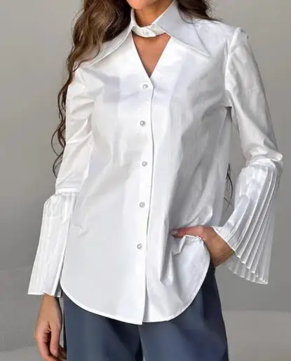 2025 Spring/summer Fashion New Style Temperament Collar Pure Cotton Folded Trumpet Sleeve Shirt
2025 Spring/summer Fashion New Style Temperament Collar Pure Cotton Folded Trumpet Sleeve Shirt