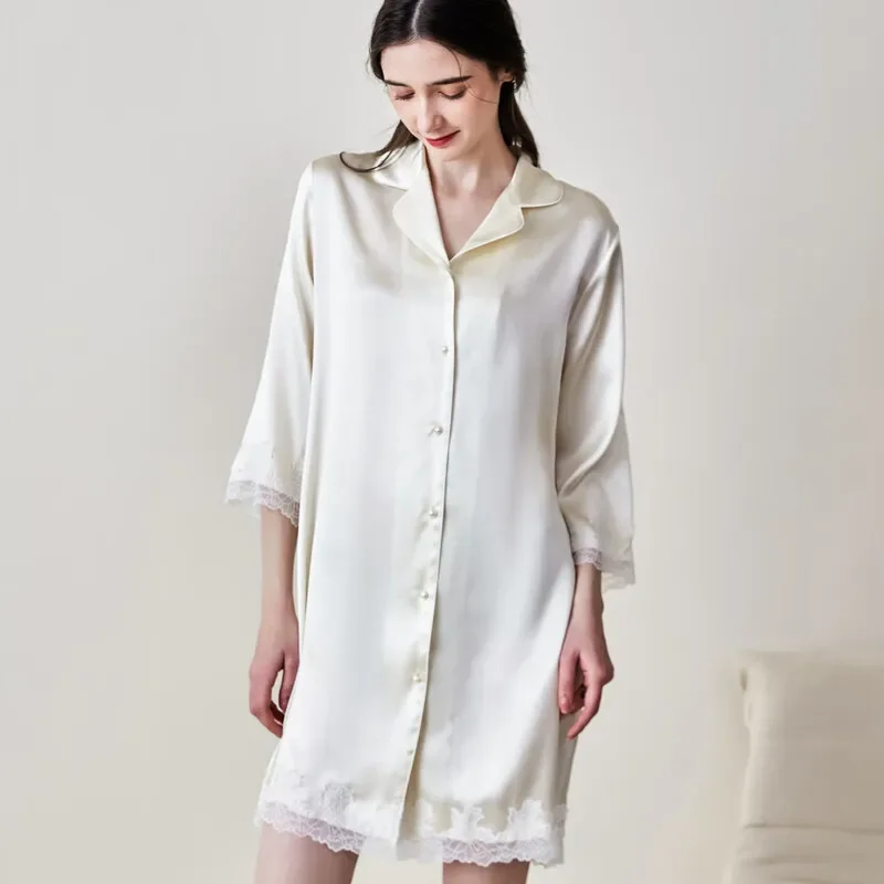 Long Sleeves 100% Mulberry Silk Women Nightgown Lounge Wear French Lace Spring Summer Pure Silk Nightshirt Button UP Sleep Dress
Long Sleeves 100% Mulberry Silk Women Nightgown Lounge Wear French Lace Spring Summer Pure Silk Nightshirt Button UP Sleep Dress