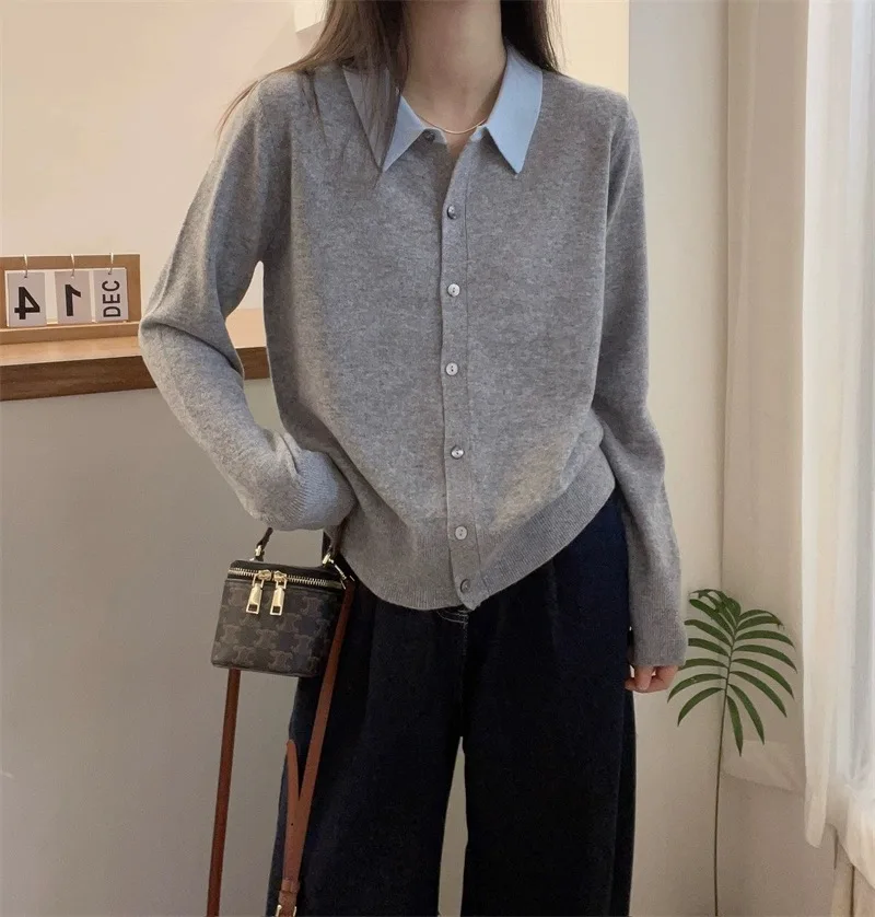 Grey Polo Collar Contrasting Cardigan Women's New Top Fashionable Women's Casual Clothing Long Sleeved Comfortable Clothing
Grey Polo Collar Contrasting Cardigan Women's New Top Fashionable Women's Casual Clothing Long Sleeved Comfortable Clothing