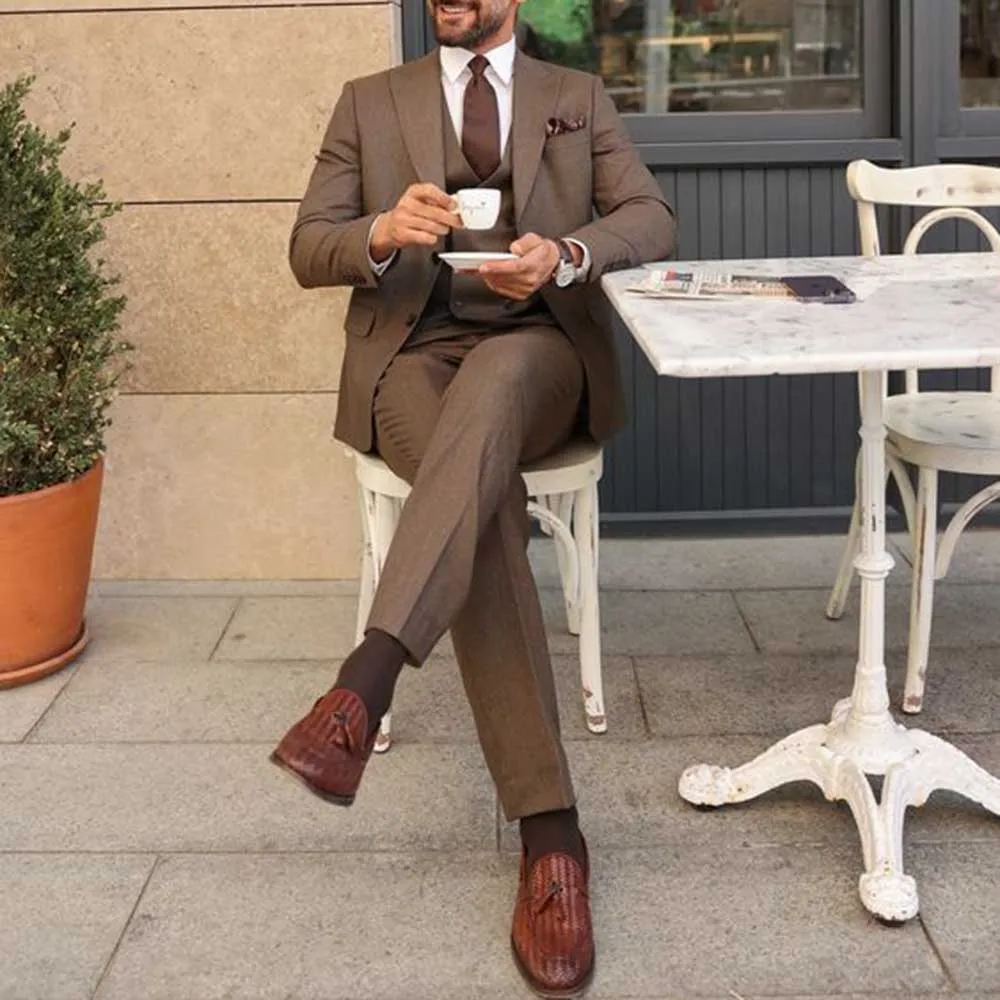 Elegant Men's Suits High Quality 2024 3 Piece Jacket Pants Vest Male Clothing Formal Business Wedding Party Slim Fit Blazer Sets
Elegant Men's Suits High Quality 2024 3 Piece Jacket Pants Vest Male Clothing Formal Business Wedding Party Slim Fit Blazer Sets