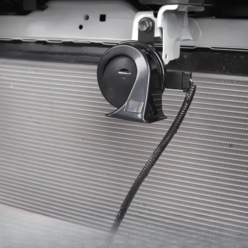 Для Toyota RAV4 WILDLANDER 2020-2024 рожок улитки RAV4 модифицированный неразрушающий свисток водонепроницаемые высокие автозапчасти
Для Toyota RAV4 WILDLANDER 2020-2024 рожок улитки RAV4 модифицированный неразрушающий свисток водонепроницаемые высокие автозапчасти