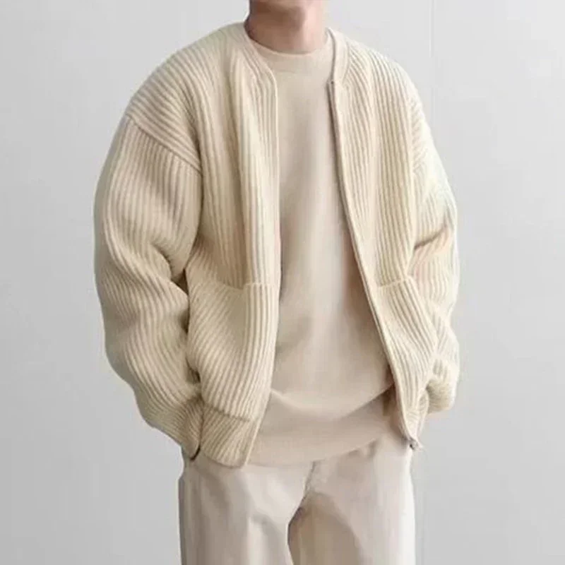 2024 Autumn Zipper-Up Knitted Sweatercoat for Men Solid Casual Slim Baisc Cardigan Hombre Round Neck Pocket Tops Male Outwear
2024 Autumn Zipper-Up Knitted Sweatercoat for Men Solid Casual Slim Baisc Cardigan Hombre Round Neck Pocket Tops Male Outwear