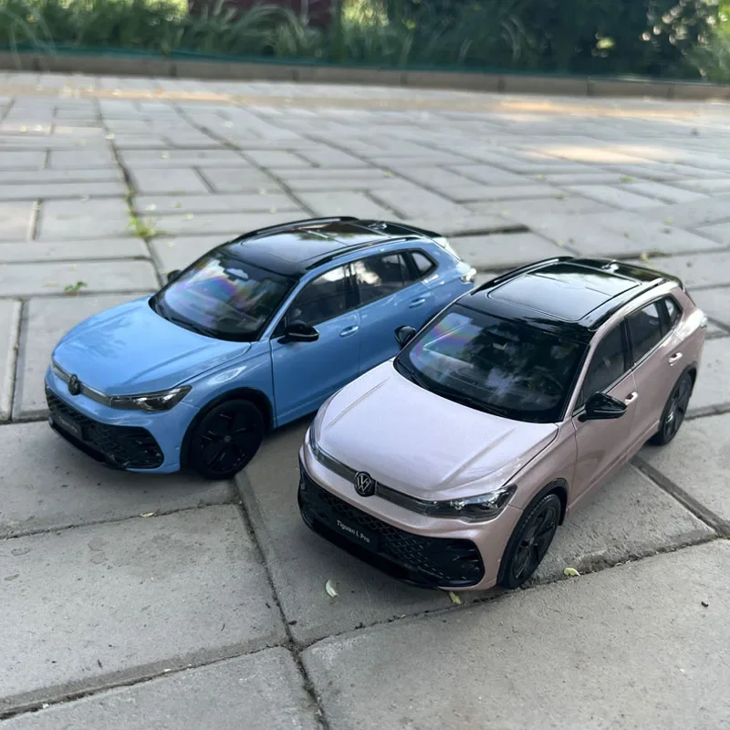 Original 1:18 Volkswagen VW Tiguan L Pro R-Line Diecast SUV Model 2024, OEM Alloy Collectible FOR GIFT, TOYS
Original 1:18 Volkswagen VW Tiguan L Pro R-Line Diecast SUV Model 2024, OEM Alloy Collectible FOR GIFT, TOYS
