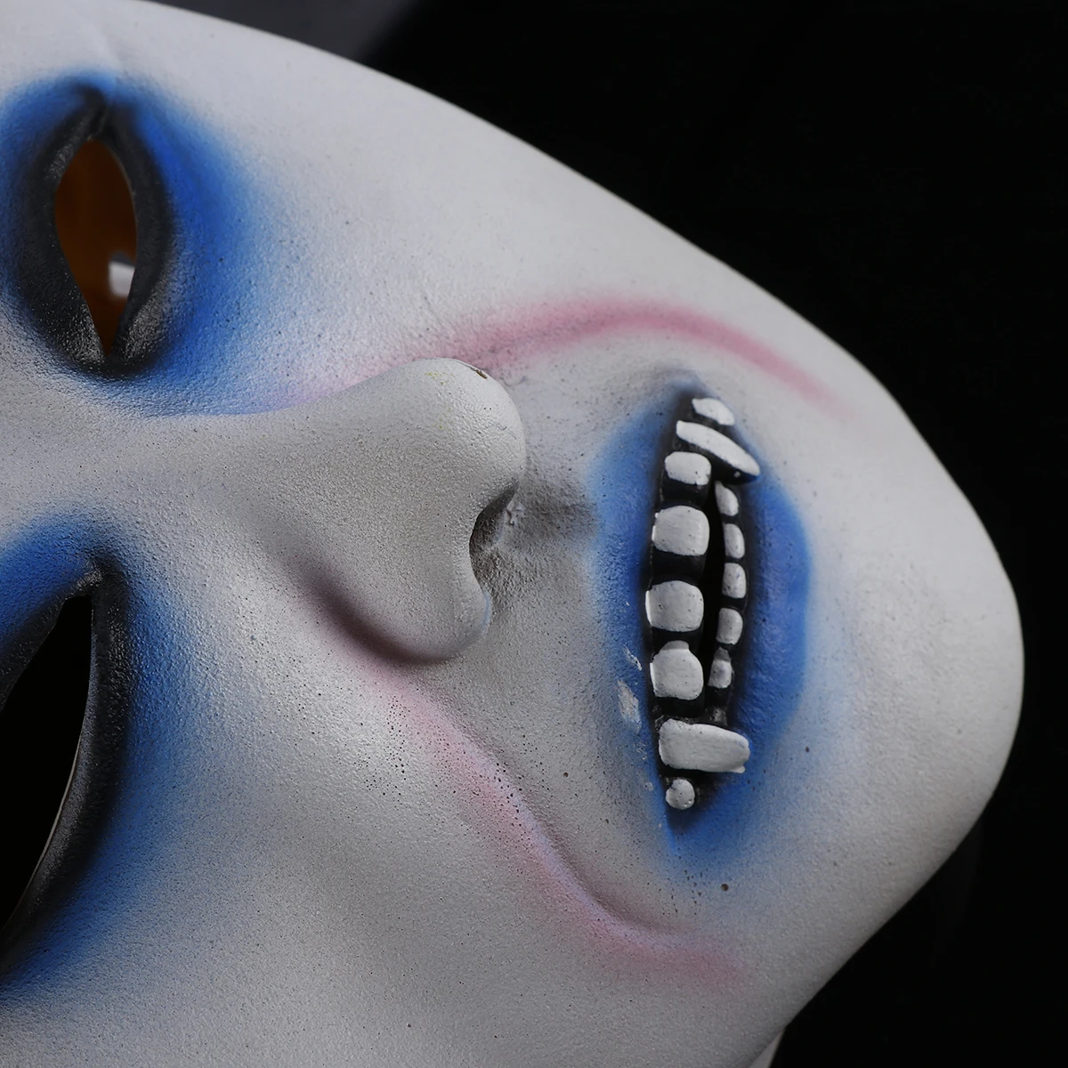 White Haired Witch Mask Female Halloween Cosplay Ghost Scary Horror Costume Party Decoration Unique Latex Fits Most for Mask
White Haired Witch Mask Female Halloween Cosplay Ghost Scary Horror Costume Party Decoration Unique Latex Fits Most for Mask