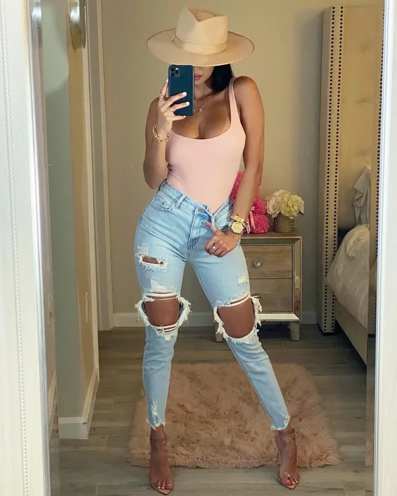 Women Solid Holes Denim Pencil Pants High Stretch Button Fly High Waist Slim Casual Streetwear Bottoms All Match Jeans Trousers
Women Solid Holes Denim Pencil Pants High Stretch Button Fly High Waist Slim Casual Streetwear Bottoms All Match Jeans Trousers