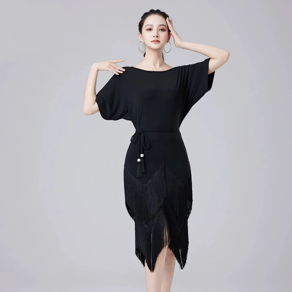 Latin dance dress for women and adults, new loose professional tassel dress, plus size performance outfit, perfect training outf
Latin dance dress for women and adults, new loose professional tassel dress, plus size performance outfit, perfect training outf