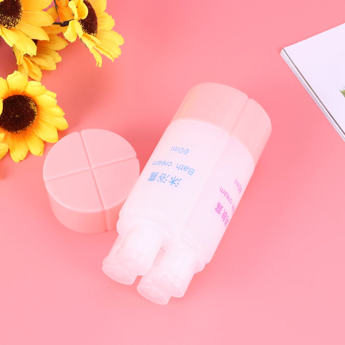 1pc 4-In-1 Leakproof Travel Bottles Set 60Ml Refillable Lotion Shampoo Toiletries Containers For Trip Camping
1pc 4-In-1 Leakproof Travel Bottles Set 60Ml Refillable Lotion Shampoo Toiletries Containers For Trip Camping