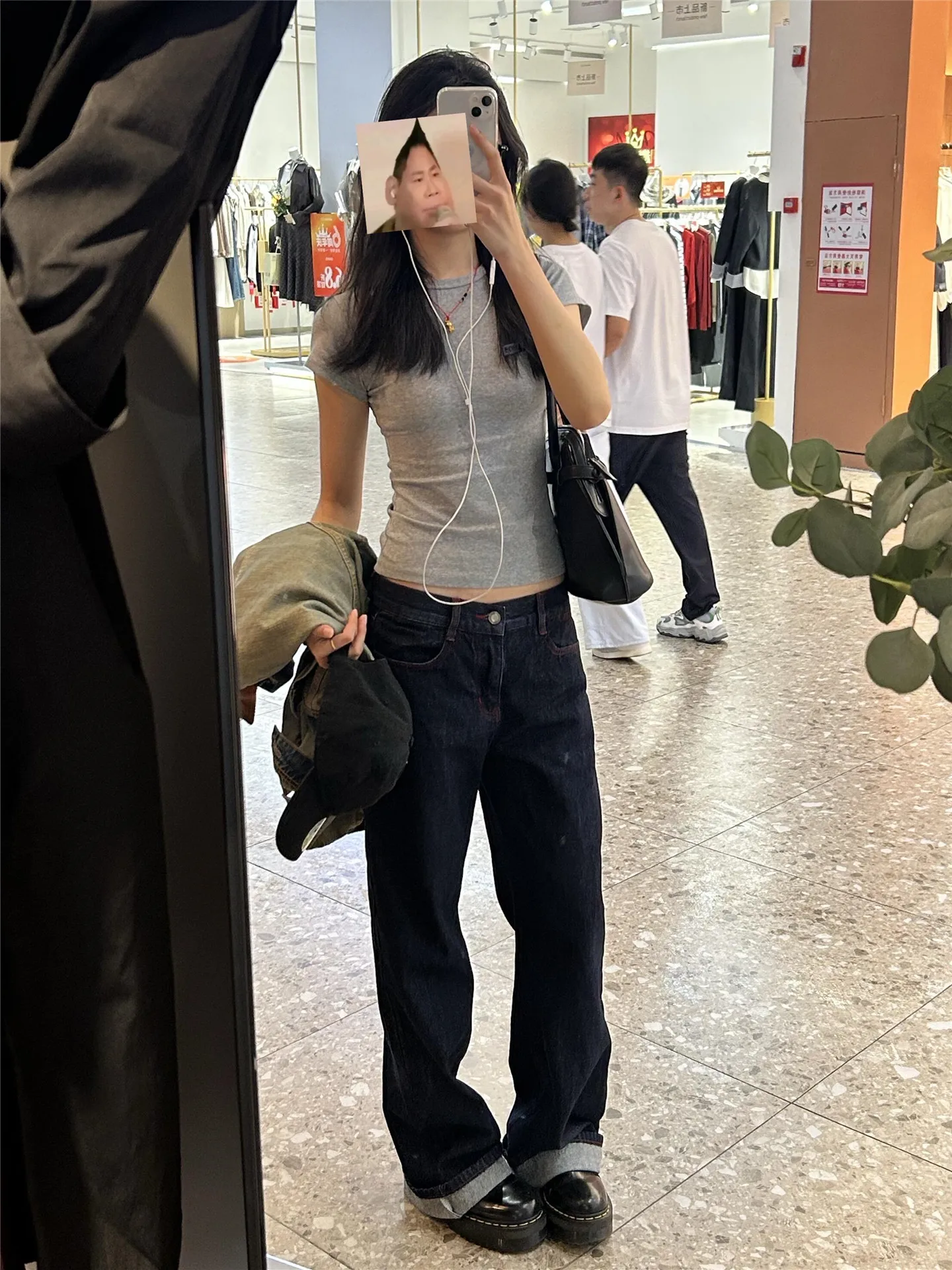 Deep Blue Low Waist Straight Leg Jeans Women's Spring Autumn Loose Slimming Color Block Design Tall Lengthened Wide Leg Pants
Deep Blue Low Waist Straight Leg Jeans Women's Spring Autumn Loose Slimming Color Block Design Tall Lengthened Wide Leg Pants