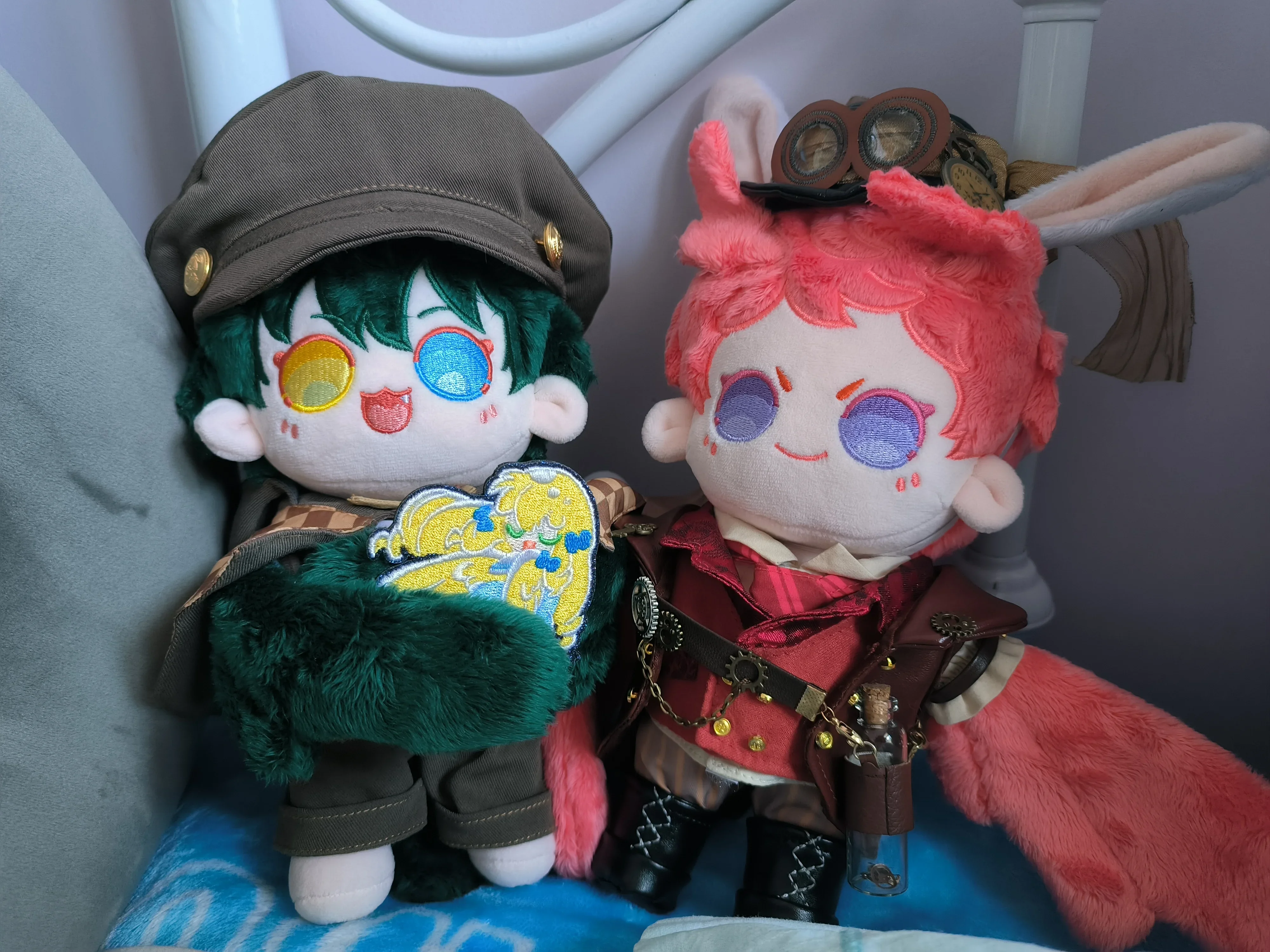 Ансамбль звезд Itsuki Shuu Kagehira Mika костюм талисмана плюшевые 20 см куклы для косплей событий
Ансамбль звезд Itsuki Shuu Kagehira Mika костюм талисмана плюшевые 20 см куклы для косплей событий
