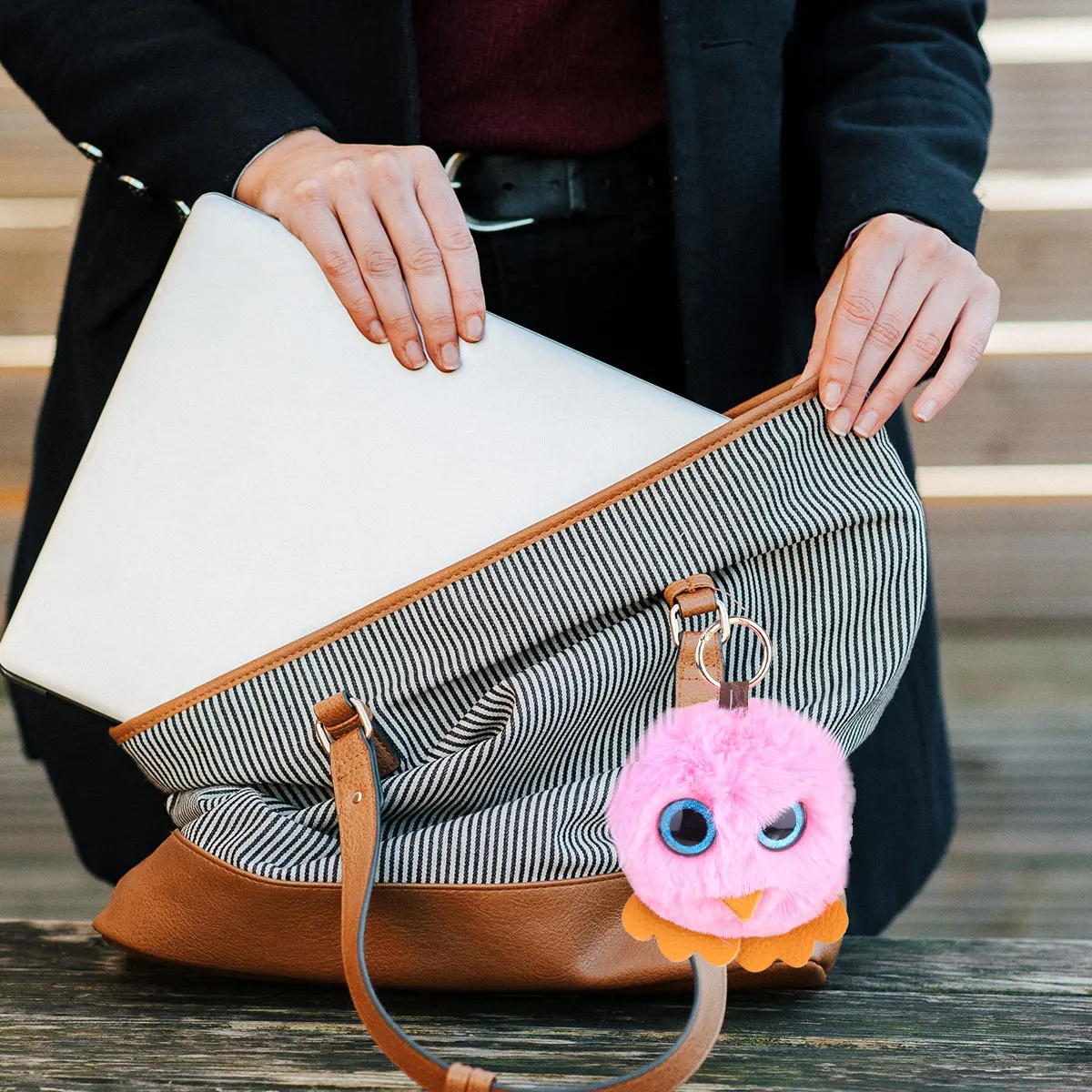 Owl Keychain Hairball Keychains Key Holder Decoration Graduation Gift Stylish Unique Key Ring Pendant Bag Accessories
Owl Keychain Hairball Keychains Key Holder Decoration Graduation Gift Stylish Unique Key Ring Pendant Bag Accessories