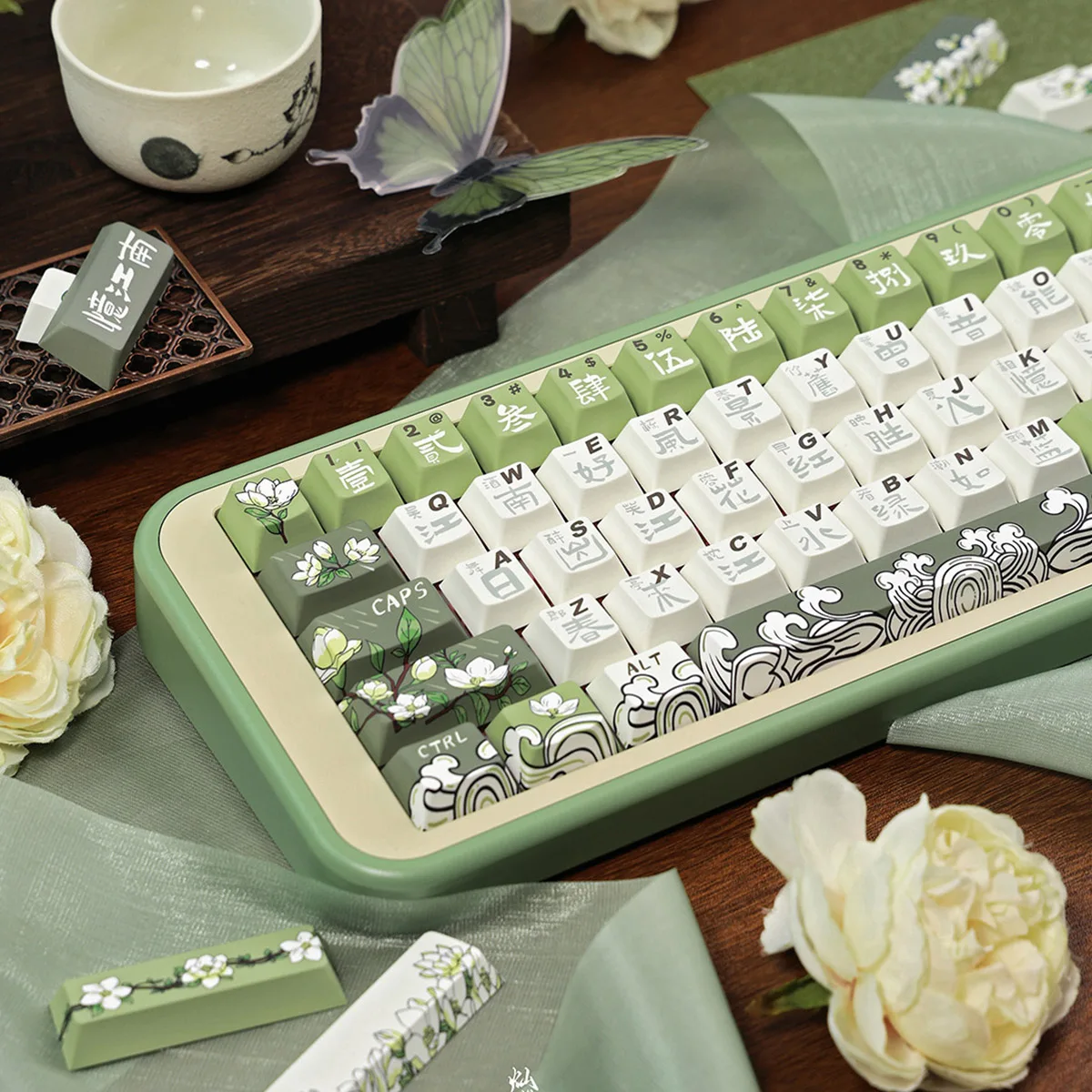 Yijiangnan gardenia keycap national style theme five-sided hot sublimation PBT material 145 keys original height
Yijiangnan gardenia keycap national style theme five-sided hot sublimation PBT material 145 keys original height