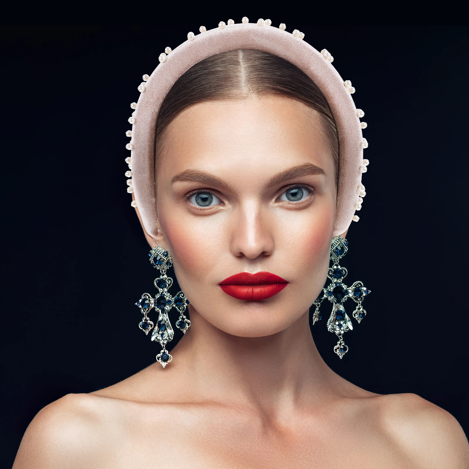 Wide Headb s for Women Girls Solid Color Cloth Headgear Pearl Statement Headb Chic Design Decorated Pearls Smooth Edges
Wide Headb s for Women Girls Solid Color Cloth Headgear Pearl Statement Headb Chic Design Decorated Pearls Smooth Edges