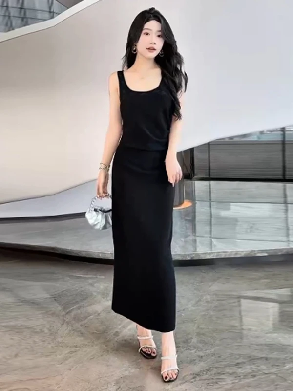 Elegant High-End Black Sleeveless Women's Dress Summer Waist-Cinching Hot-Pink Bodycon Split Vest Dress Fashionable Long Skirt
Elegant High-End Black Sleeveless Women's Dress Summer Waist-Cinching Hot-Pink Bodycon Split Vest Dress Fashionable Long Skirt