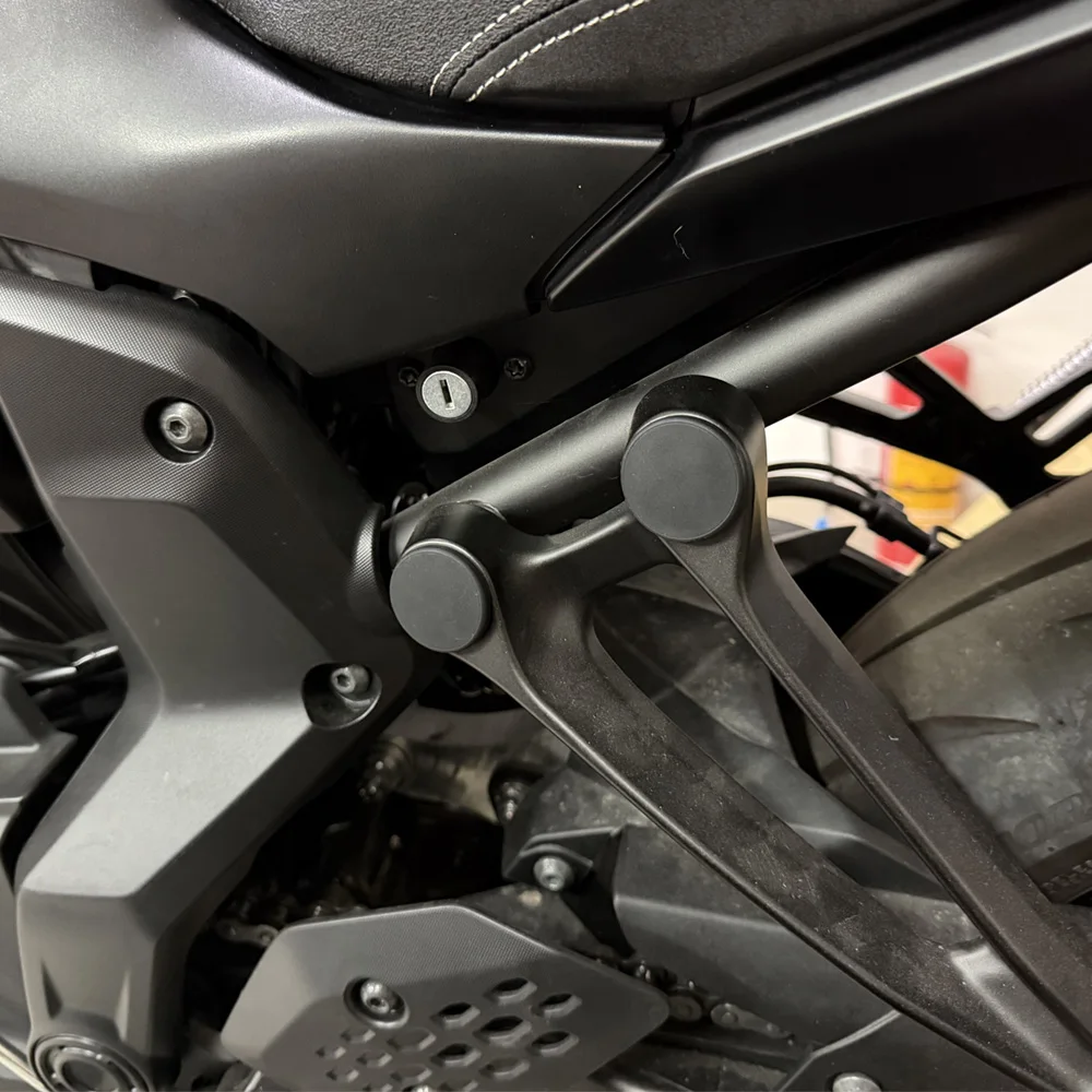 For Yamaha MT07 mt07 MT-07 2025 Motorcycle Accessories Frame Hole Cover Caps Plug Frame mt 07 rally Frame Hole Cover
For Yamaha MT07 mt07 MT-07 2025 Motorcycle Accessories Frame Hole Cover Caps Plug Frame mt 07 rally Frame Hole Cover