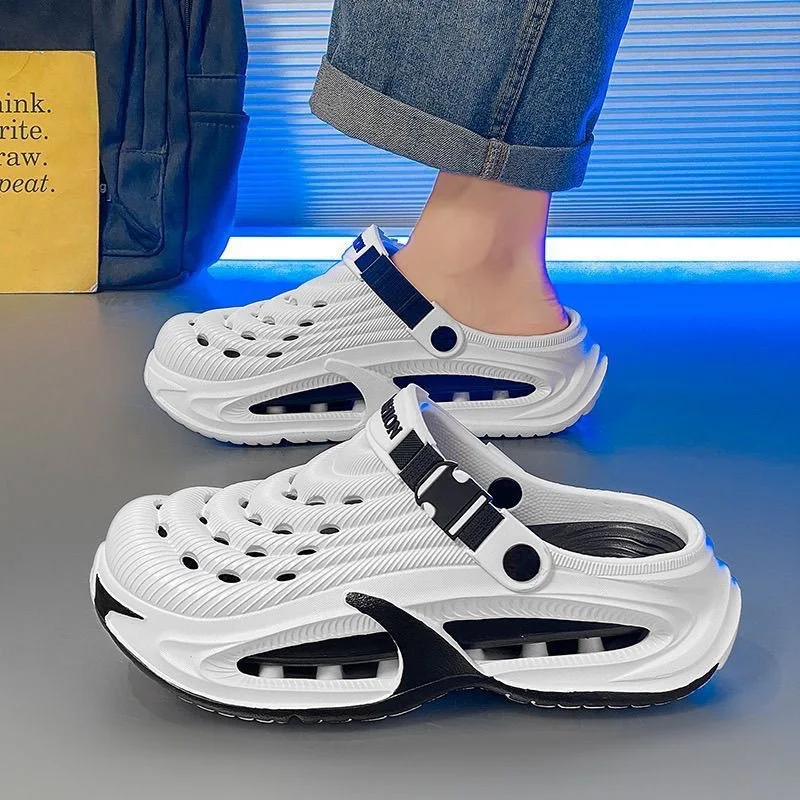 Men's thick-soled cool slippers men's summer wear one-word drag breathable beach shoes outdoor hole shoes bag head drag
Men's thick-soled cool slippers men's summer wear one-word drag breathable beach shoes outdoor hole shoes bag head drag