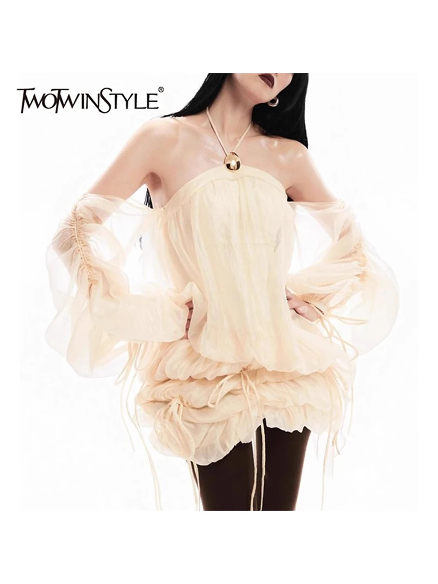 TWOTWINSTYLE однотонные утягивающие платья на шнуровке для женщин, элегантное женское платье с лямкой на шее и рукавами на плечах с высокой талией
TWOTWINSTYLE однотонные утягивающие платья на шнуровке для женщин, элегантное женское платье с лямкой на шее и рукавами на плечах с высокой талией