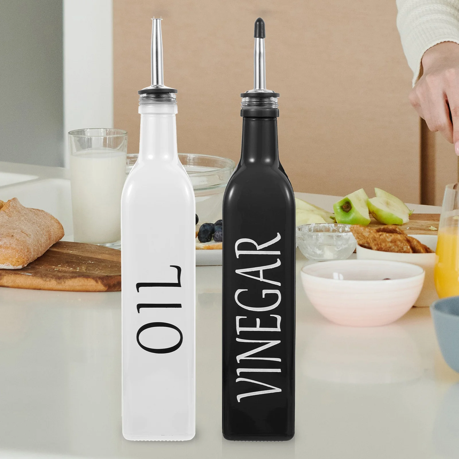 1Set Kitchen Oil Vinegar Dispensing Bottle Multi-Function Seasoning Container Practical Decorative Kitchen Supply Cooking Wine
1Set Kitchen Oil Vinegar Dispensing Bottle Multi-Function Seasoning Container Practical Decorative Kitchen Supply Cooking Wine
