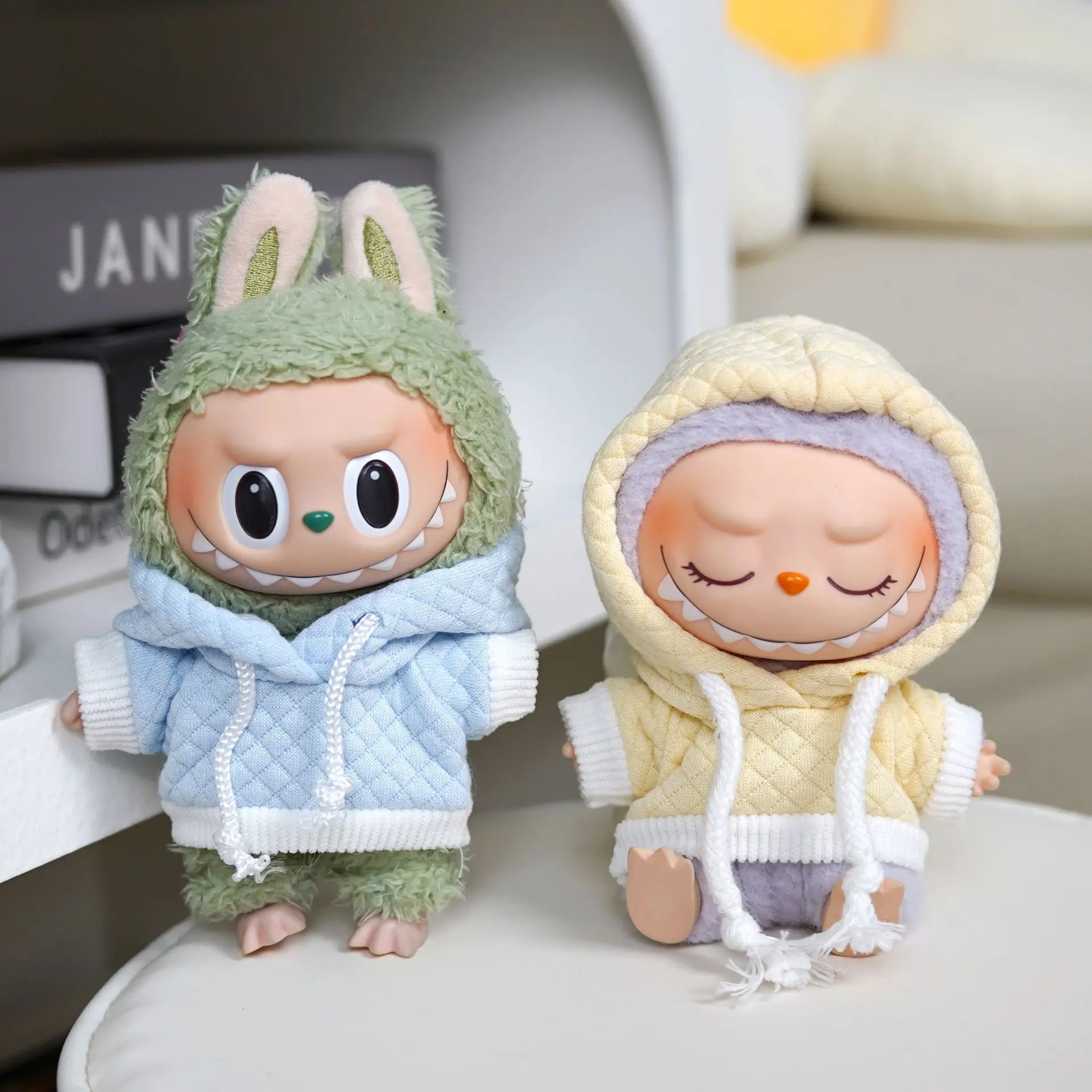 Factory Wholesale Labubu 1st 2nd 3rd Gen 17cm Doll Clothes Summer Hot Sale Green Set Overalls
Factory Wholesale Labubu 1st 2nd 3rd Gen 17cm Doll Clothes Summer Hot Sale Green Set Overalls