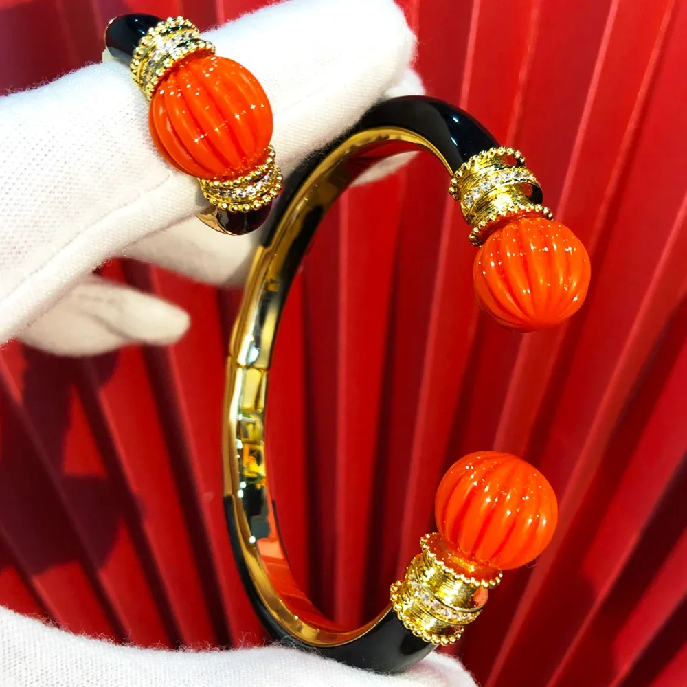 Soramoore Gorgeous Orange Stone Luxury Noble Bangle Ring Set For Women Bridal Wedding Engagement Party Show Ladies Romantic Gift
Soramoore Gorgeous Orange Stone Luxury Noble Bangle Ring Set For Women Bridal Wedding Engagement Party Show Ladies Romantic Gift