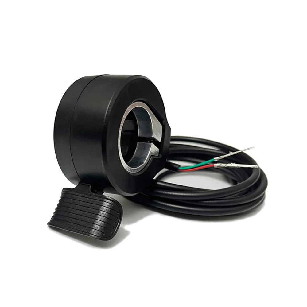 Ebike Thumb Throttle Universal Accelerator 1.6M Cable Length 3 Pin Plug for Electric Scooter Throttle Valve Left and Right Hand
Ebike Thumb Throttle Universal Accelerator 1.6M Cable Length 3 Pin Plug for Electric Scooter Throttle Valve Left and Right Hand