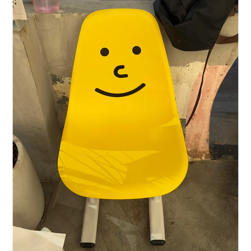 Internet celebrity three-person row chair milk tea cake shop children's clothing store photo studio photography props
Internet celebrity three-person row chair milk tea cake shop children's clothing store photo studio photography props