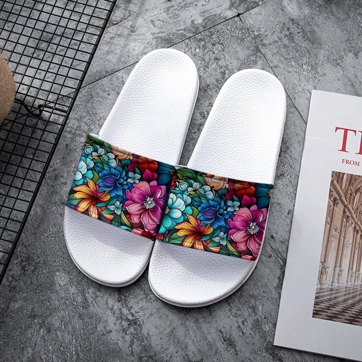 Women's Floral PVC Slides - Casual Indoor/Outdoor Summer Slippers, Colorful Flower Design,Perfect for Home Use, House Slippers
Women's Floral PVC Slides - Casual Indoor/Outdoor Summer Slippers, Colorful Flower Design,Perfect for Home Use, House Slippers