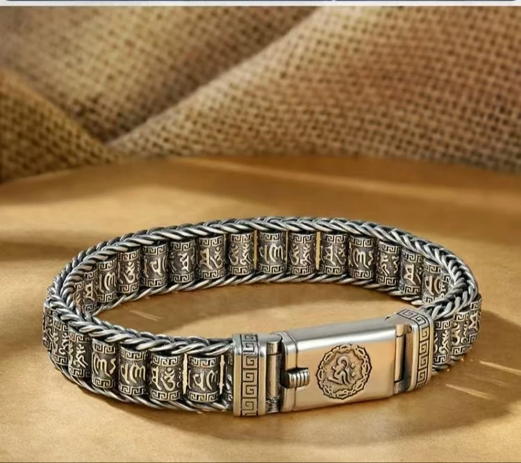 New Men's and Women's S925 Silver Fashion Personalized Retro Silver Jewelry Bracelet
New Men's and Women's S925 Silver Fashion Personalized Retro Silver Jewelry Bracelet