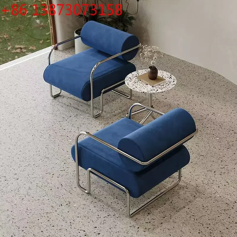 Italian light luxury leisure single balcony negotiation reception cafe designer leisure chair
Italian light luxury leisure single balcony negotiation reception cafe designer leisure chair