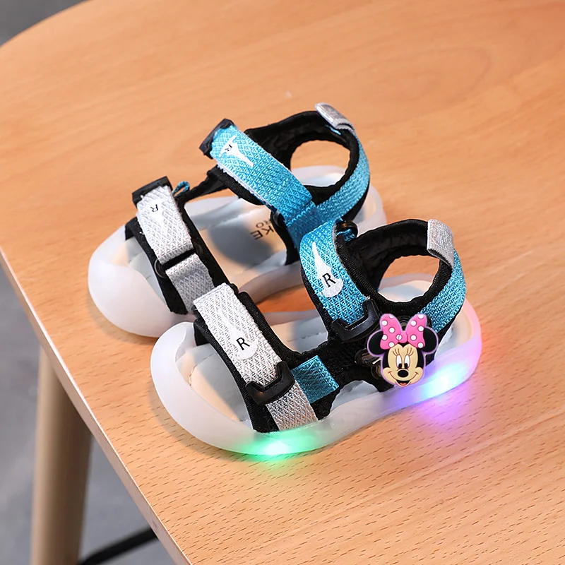 Boys Sandals Mickey Mouse Summer New Kids Soft Bottom Lighted Beach Shoes Disney LED Toddler Shoes for Girls
Boys Sandals Mickey Mouse Summer New Kids Soft Bottom Lighted Beach Shoes Disney LED Toddler Shoes for Girls