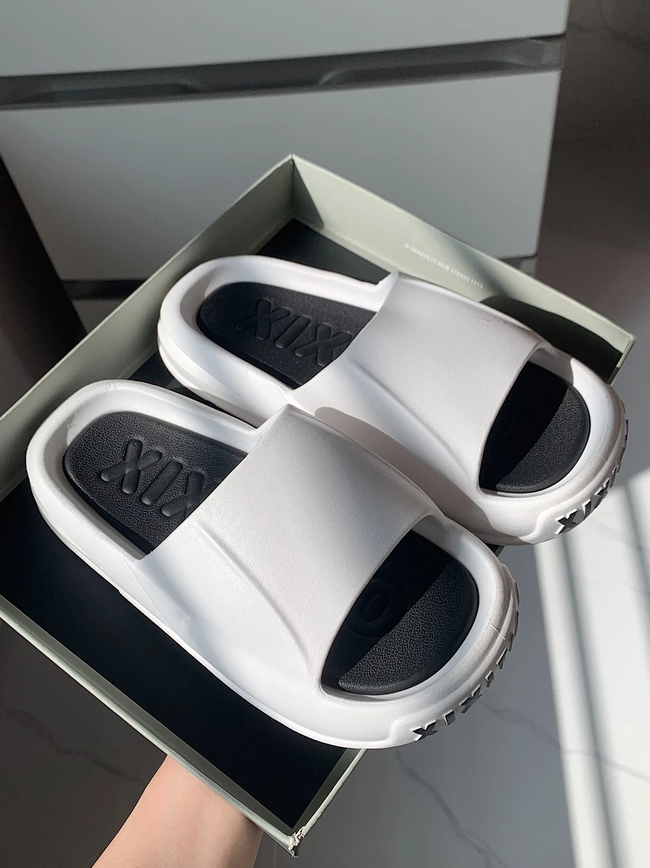 Men's Outdoor Fashionable Sporty Thick Bottom Sandals Couples Anti-slip Beach Flip Flops Summer Slip-On Casual Shoes
Men's Outdoor Fashionable Sporty Thick Bottom Sandals Couples Anti-slip Beach Flip Flops Summer Slip-On Casual Shoes