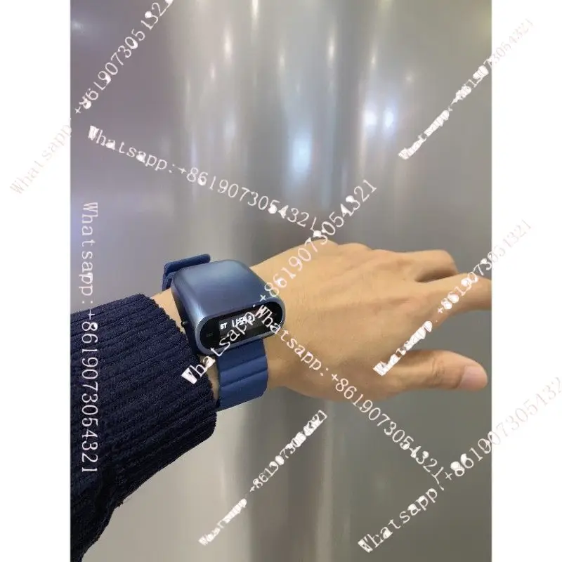 S1000 titanium alloy roasted blue retro futuristic style simple and fashionable wear
S1000 titanium alloy roasted blue retro futuristic style simple and fashionable wear