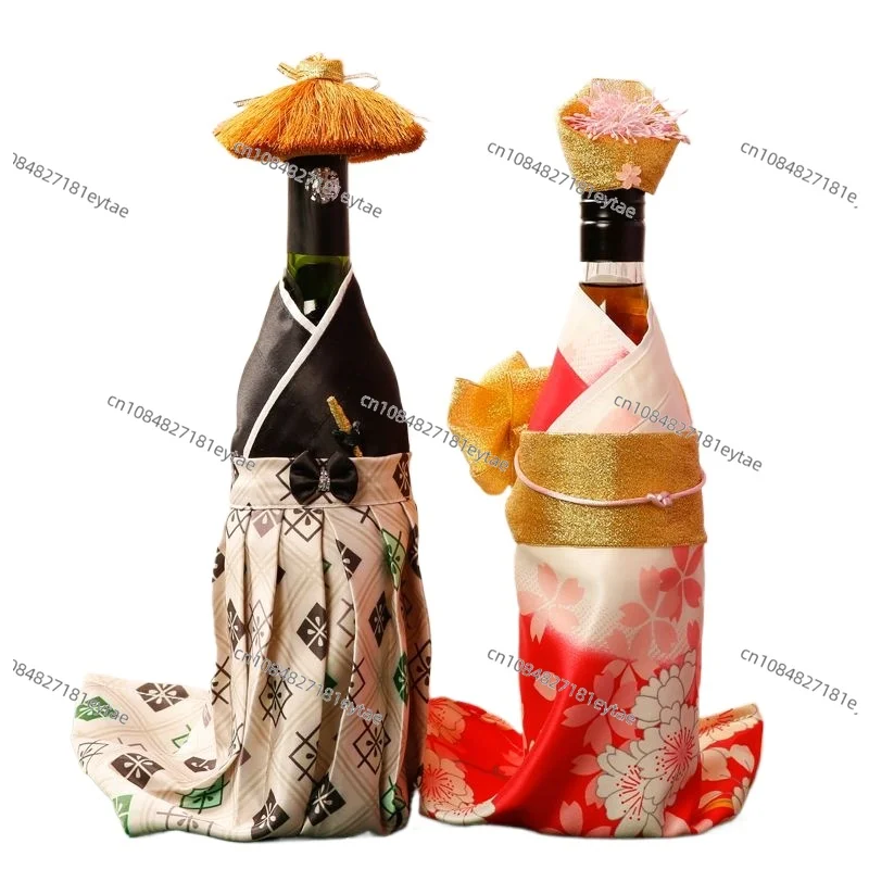Декоративные чехлы для бутылок в стиле японского кимоно для магазинов продуктов питания, чехлы для винных бутылок в стиле кимоно для пар, красные пылезащитные чехлы для винных бутылок с капелюхом ZD913
Декоративные чехлы для бутылок в стиле японского кимоно для магазинов продуктов питания, чехлы для винных бутылок в стиле кимоно для пар, красные пылезащитные чехлы для винных бутылок с капелюхом ZD913