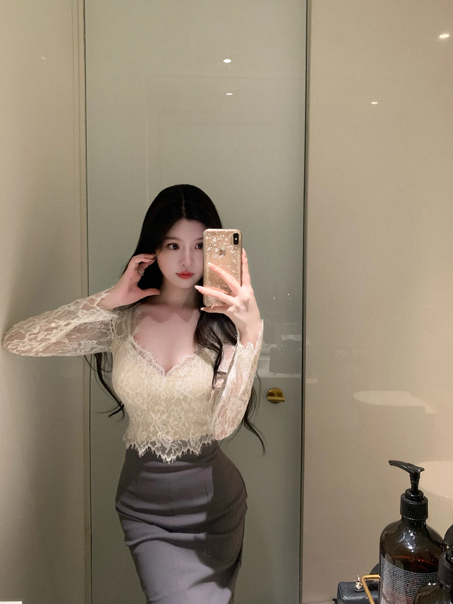 Elegant Lace Slim Fit Top with Belted Skirt Korean Cartoon Waistband Half-length Skirt by the SWAN Sister Fashion
Elegant Lace Slim Fit Top with Belted Skirt Korean Cartoon Waistband Half-length Skirt by the SWAN Sister Fashion
