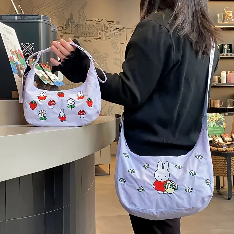 Kawaii Miffy Cute Embroidered Pattern Armpit Bag Moon Tooth Bag Personalized Fashionable Versatile Shoulder Bag Gift for Girl
Kawaii Miffy Cute Embroidered Pattern Armpit Bag Moon Tooth Bag Personalized Fashionable Versatile Shoulder Bag Gift for Girl