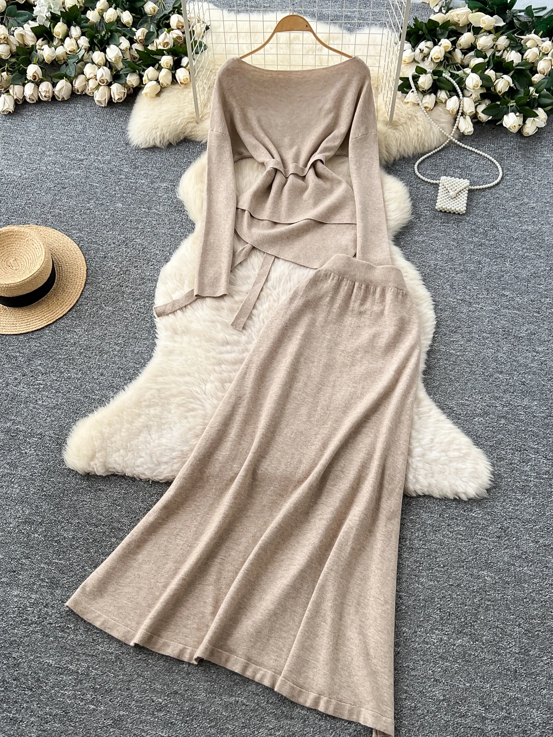 Ele Long Sve Knitwear High Waist Skirt Set for Women Autumn Winter Faion Asymmetrical Belted Design Commute Sle
Ele Long Sve Knitwear High Waist Skirt Set for Women Autumn Winter Faion Asymmetrical Belted Design Commute Sle