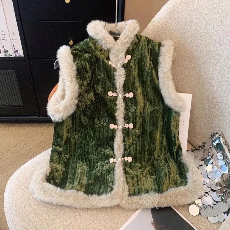 Новый жилет Cheongsam в китайском стиле, костюм Тан, бархатное толстое пальто в стиле ретро, куртка без рукавов, зимний жилет с воротником-стойкой A675 
Новый жилет Cheongsam в китайском стиле, костюм Тан, бархатное толстое пальто в стиле ретро, куртка без рукавов, зимний жилет с воротником-стойкой A675