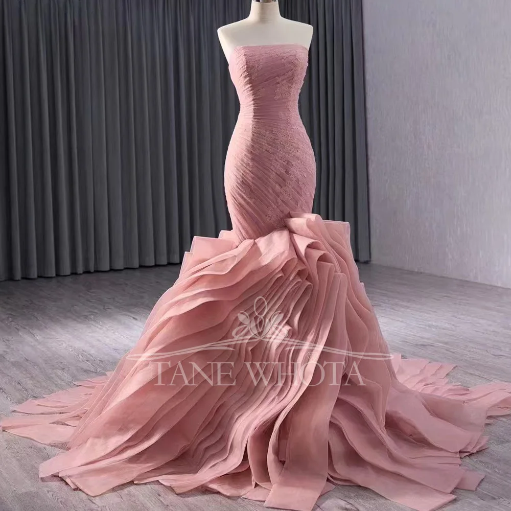 Pink Strapless Evening Dress Sleeveless Embroidered Ruched Lace-Up Back Sheath Fit Customizable Night Vestidos De Noche
Pink Strapless Evening Dress Sleeveless Embroidered Ruched Lace-Up Back Sheath Fit Customizable Night Vestidos De Noche