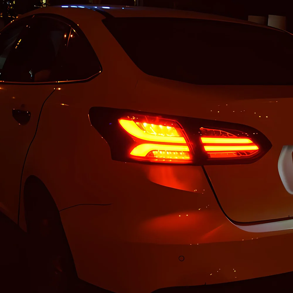 For Ford Focus 2015-2018 Auto Rear Back Lamps Upgrade Highlight Brake Lights Tool Car Accessories LED Car Taillights Assembly
For Ford Focus 2015-2018 Auto Rear Back Lamps Upgrade Highlight Brake Lights Tool Car Accessories LED Car Taillights Assembly