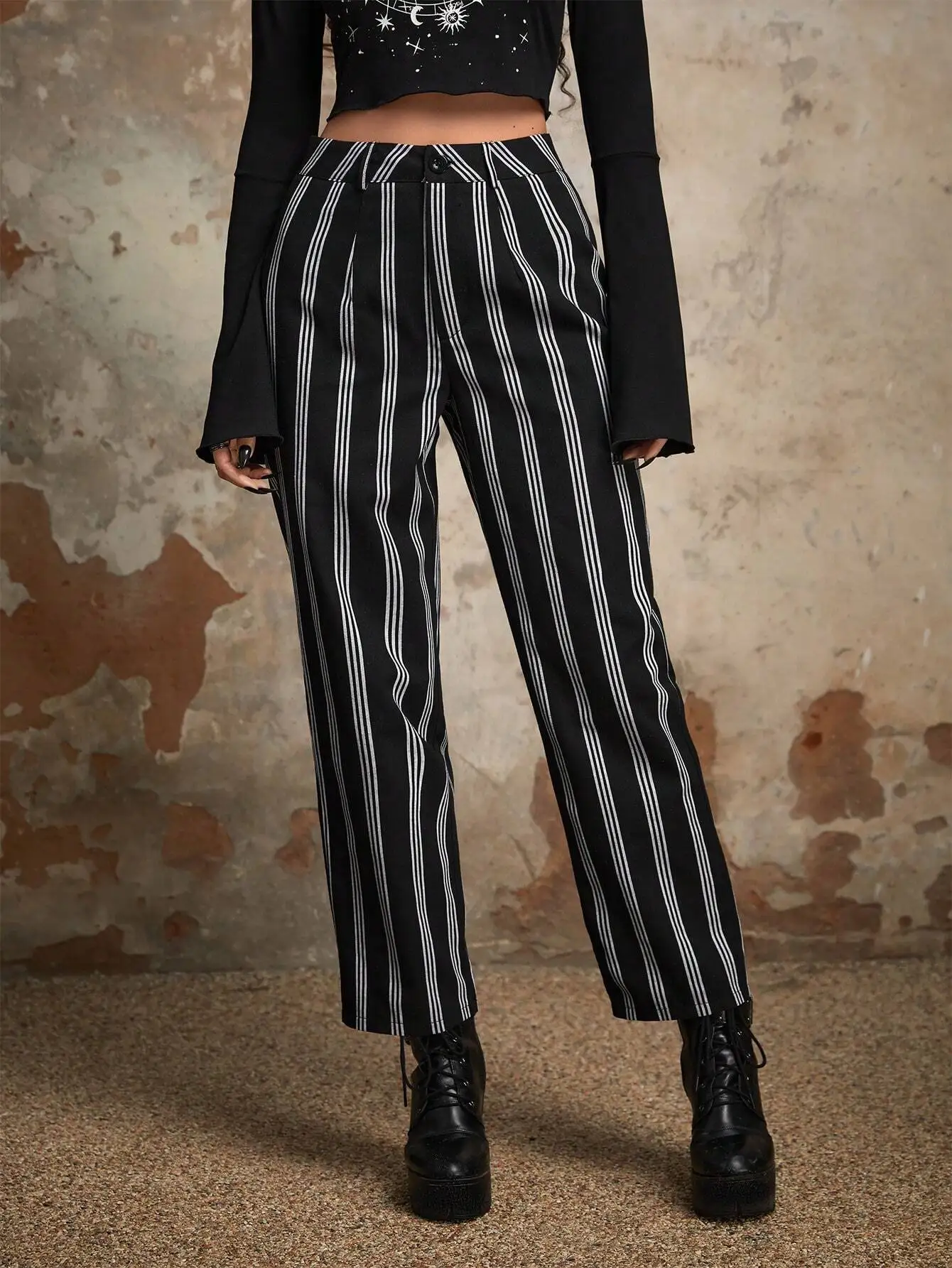 Black and White Vertical Stripe High-Waisted Straight Leg Pants
Black and White Vertical Stripe High-Waisted Straight Leg Pants