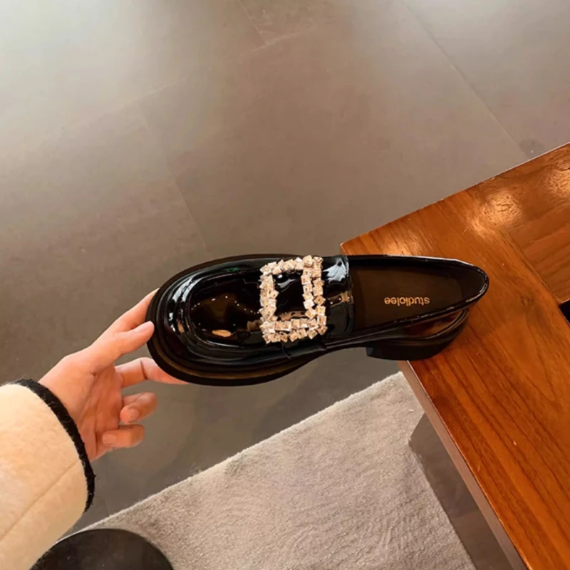 Black Platform Loafer Pumps for Women 2026 Chunky Heel Slip-On Shoes with Crystal Square Buckle Round Toe
Black Platform Loafer Pumps for Women 2026 Chunky Heel Slip-On Shoes with Crystal Square Buckle Round Toe