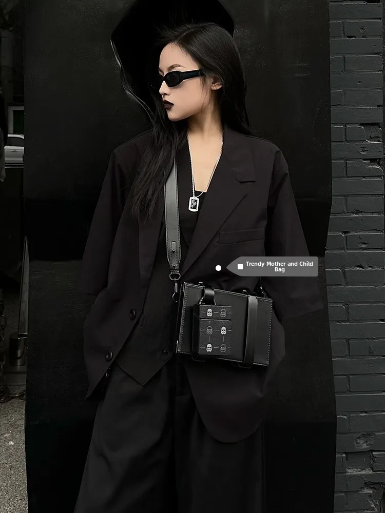 Fashionable Square Mother-Child Bag Women's Crossbody Bag Luxury Minimalist Design Casual Handbag Leather Purse Shoulder Bag
Fashionable Square Mother-Child Bag Women's Crossbody Bag Luxury Minimalist Design Casual Handbag Leather Purse Shoulder Bag