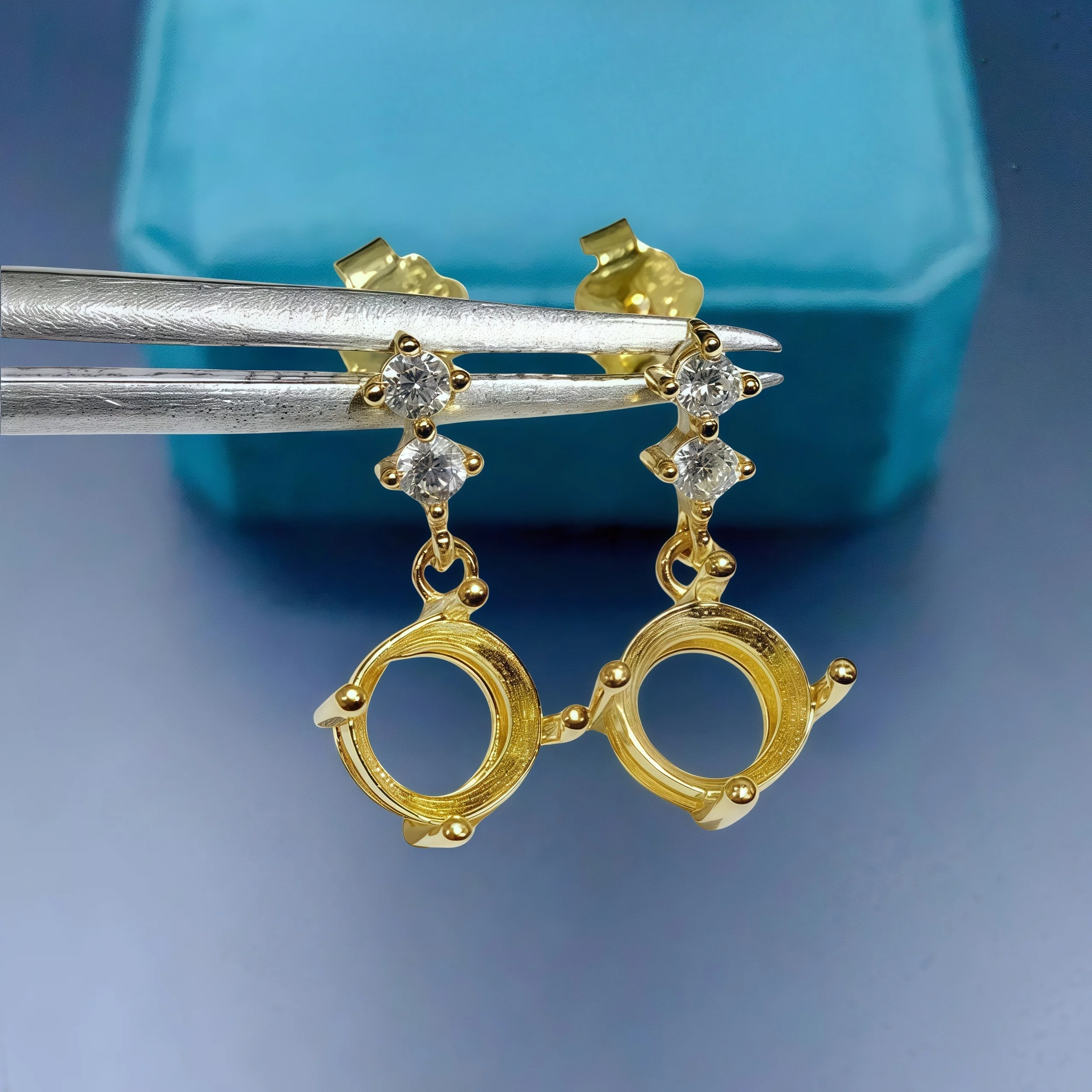 L S925 Sterling Silver DIY Empty Holder Earrings Settings 5/6mm Round Stone Fine Charm Jewelry Zircon Simple Design for Woman
L S925 Sterling Silver DIY Empty Holder Earrings Settings 5/6mm Round Stone Fine Charm Jewelry Zircon Simple Design for Woman