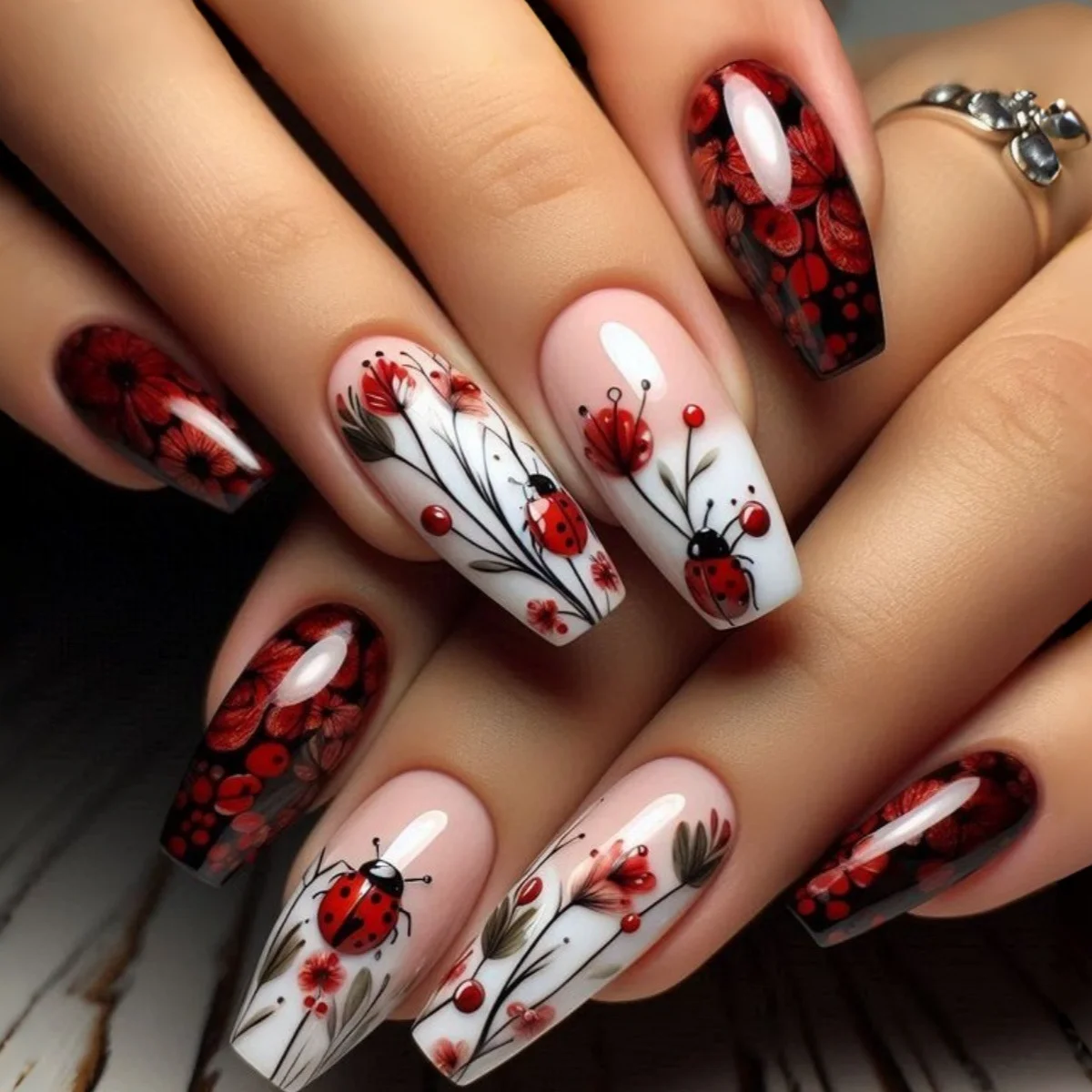 24Pcs fake nail pieces, red ladybug flower wearing armor, detachable fake nails, perfect gift for ladies, birthday gift, holiday gift
24Pcs fake nail pieces, red ladybug flower wearing armor, detachable fake nails, perfect gift for ladies, birthday gift, holiday gift