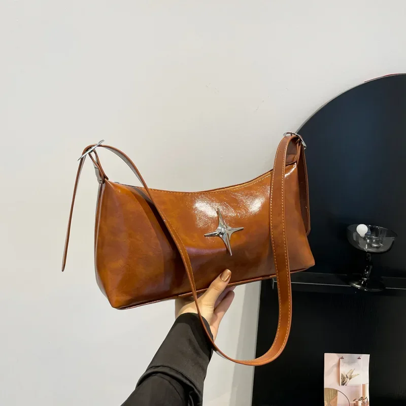 Premium sense simple casual women's bag armpit bag fashion design baguette bag
Premium sense simple casual women's bag armpit bag fashion design baguette bag