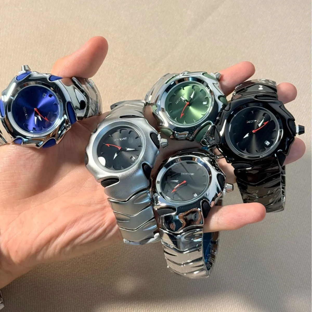 Personalize Blade Unique Case Quartz Watch Men Classic Unique Dpecial High Quality AAA Creative Medieval Old Steel Men Clock
Personalize Blade Unique Case Quartz Watch Men Classic Unique Dpecial High Quality AAA Creative Medieval Old Steel Men Clock