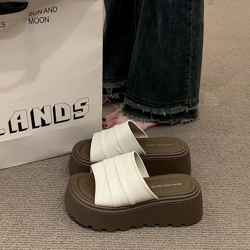 Summer Women Platform Thick Bottom Slippers Open Toe Slide Ladies Casual Beach Vacation Sandalias
Summer Women Platform Thick Bottom Slippers Open Toe Slide Ladies Casual Beach Vacation Sandalias